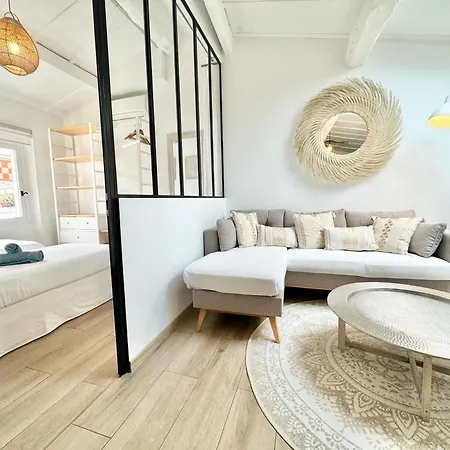 Cosy 3 Pieces Vieil Proche Port Vauban Апартаменты *